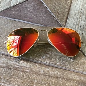 Ray-Ban Aviator Flash Lenses in Orange And Gold